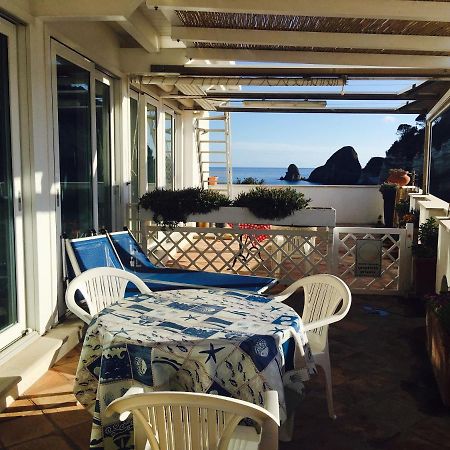 Agenzia Isotur Nontiscordardime Apartamento Ponza Exterior foto
