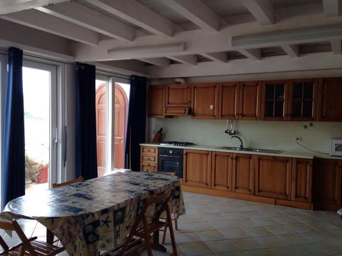 Agenzia Isotur Nontiscordardime Apartamento Ponza Exterior foto
